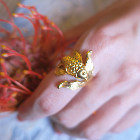 goldfish ring worn on hand – 18K gold plated silver
