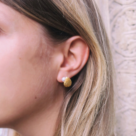 Piercings coquillages et perles/or